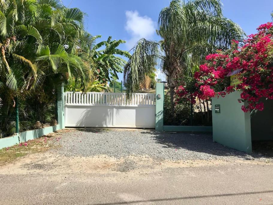 Villa Tikitanga Avec Piscine 10X5M A 650M De La Mer Saint-Francois  Exterior foto